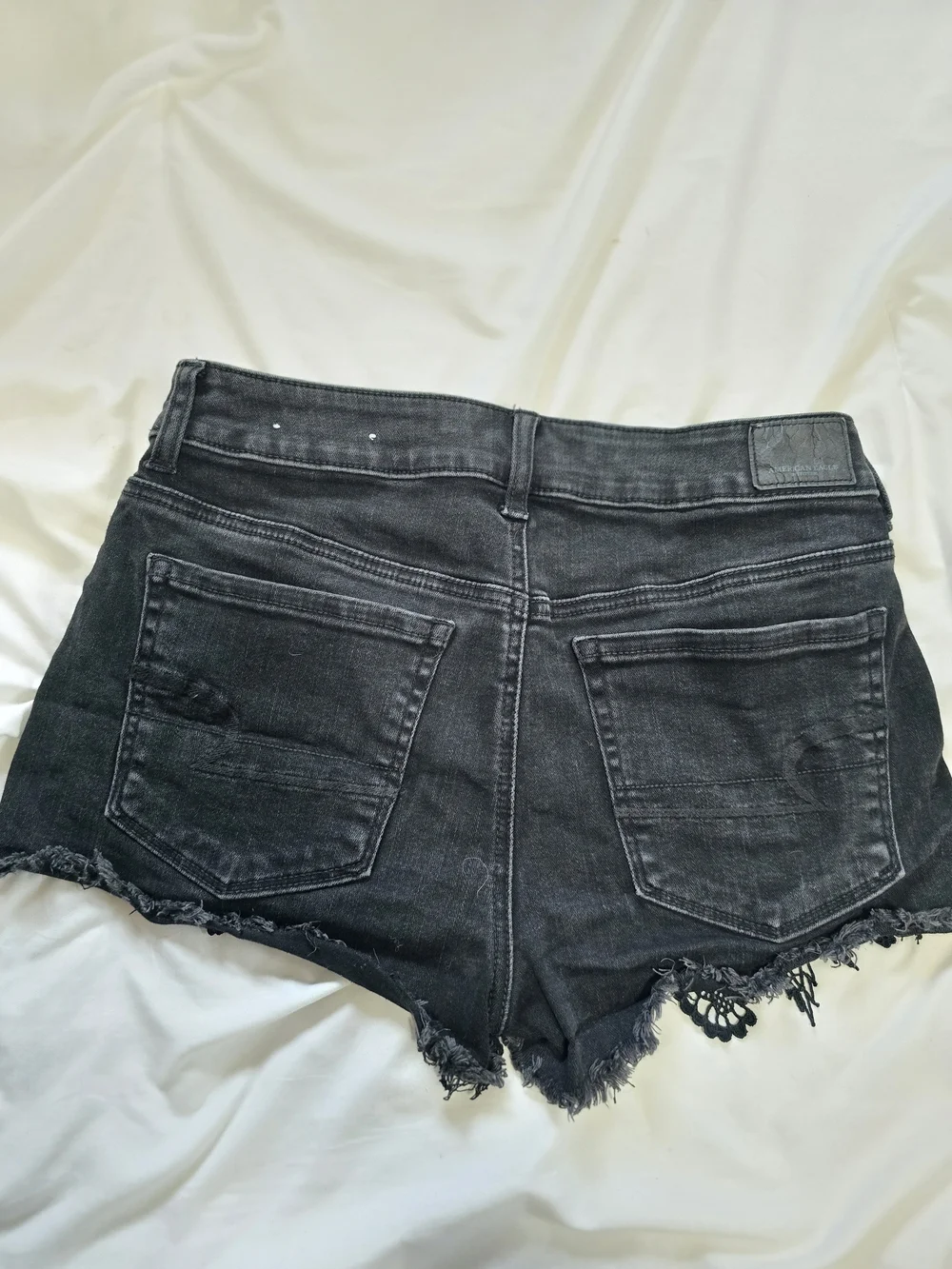 American Eagle Hi-Rise Shortie Black Lace Crochet Denim Shorts Women’s 8
